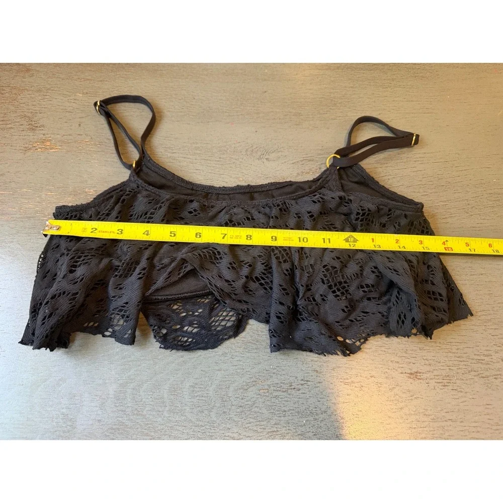 Kenneth Cole Reaction Black Crochet Lace Ruffle Bikini Top Size L RS5LE88